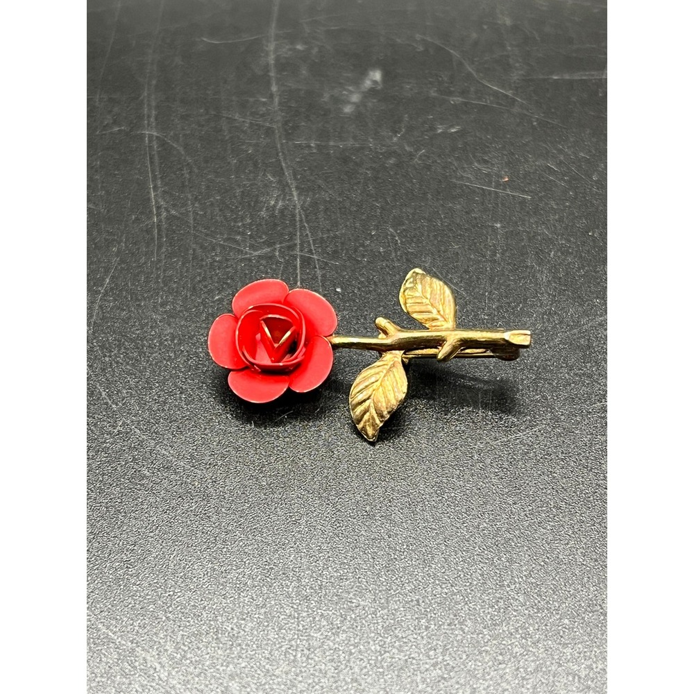 Vintage Red Rose Flower Gold Tone Stem Floral Brooch Pin Mothers Day Jewelry